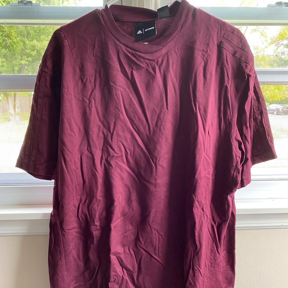 Over sized Ivy park tee shirt